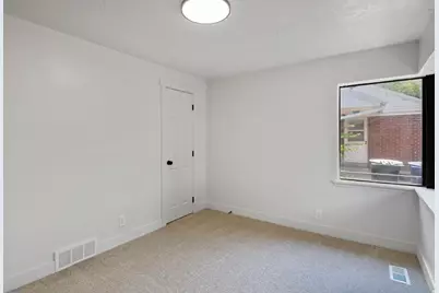1158 W Lafayette Dr, Salt Lake City, UT 84116 - Photo 9