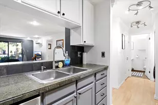 530 S 400 St E, Salt Lake City, UT 84111 - Photo 11