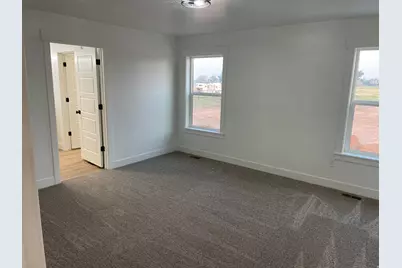 4935 W 5000 N, Roosevelt, UT 84066 - Photo 9