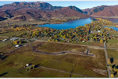 249 S 7900 E #18, Huntsville, UT 84317 - Photo 11