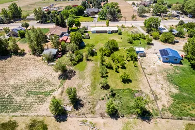 1879 E 2500 S, Naples, UT 84078 - Photo 33