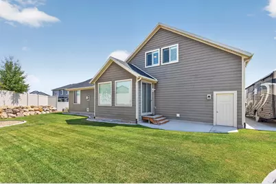 2673 S Ivy Cir W, Saratoga Springs, UT 84045 - Photo 41