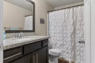 2673 S Ivy Cir W, Saratoga Springs, UT 84045 - Photo 31