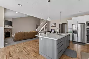 2673 S Ivy Cir W, Saratoga Springs, UT 84045 - Photo 9