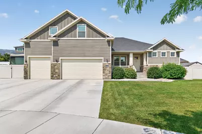 2673 S Ivy Cir W, Saratoga Springs, UT 84045 - Photo 3