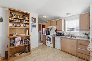 5075 W 4700 S, Salt Lake City, UT 84118 - Photo 5