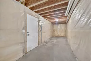 11372 S Via Arboles Ct W, South Jordan, UT 84095 - Photo 31