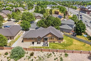 11372 S Via Arboles Ct W, South Jordan, UT 84095 - Photo 39