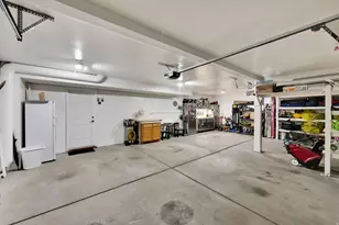 941 E Pond Ridge Dr, Draper, UT 84020 - Photo 27