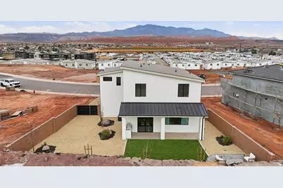 972 E Coyote Crest Dr, Washington, UT 84780 - Photo 43