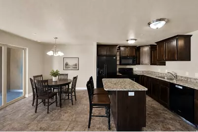 909 S Main St #G, Layton, UT 84041 - Photo 5