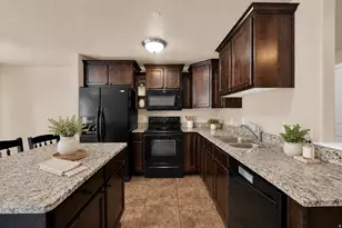 909 S Main St, Layton, UT 84041 - Photo 3
