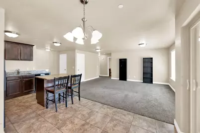 909 S Main St #G, Layton, UT 84041 - Photo 9