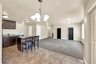 909 S Main St, Layton, UT 84041 - Photo 9