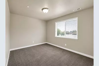 909 S Main St #G, Layton, UT 84041 - Photo 13