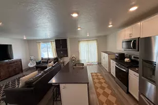 1010 W Fox Run Ave, Santaquin, UT 84655 - Photo 5