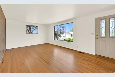 106 W 700 N, Clearfield, UT 84015 - Photo 5
