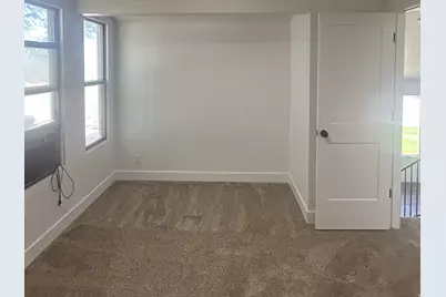 705 N Orange Ave, Castle Dale, UT 84513 - Photo 3