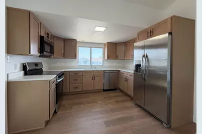 705 N Orange Ave, Castle Dale, UT 84513 - Photo 5