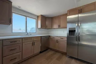 705 N Orange Ave, Castle Dale, UT 84513 - Photo 7