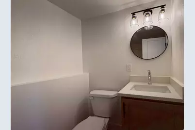 705 N Orange Ave, Castle Dale, UT 84513 - Photo 15