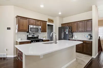 3081 W Bald Mountain Dr S, Taylorsville, UT 84129 - Photo 11
