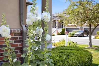 3081 W Bald Mountain Dr S, Taylorsville, UT 84129 - Photo 9