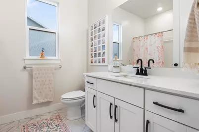 611 S Chamberlain St, Mapleton, UT 84664 - Photo 11