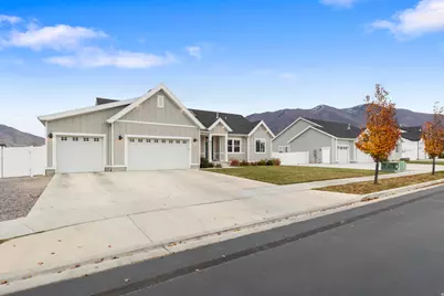 611 S Chamberlain St, Mapleton, UT 84664 - Photo 5