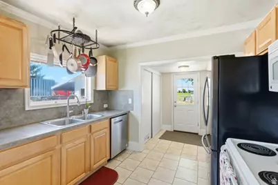 1025 E Main St, Wellsville, UT 84339 - Photo 7