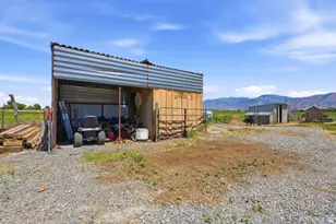 1025 E Main St, Wellsville, UT 84339 - Photo 21