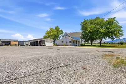 1025 E Main St, Wellsville, UT 84339 - Photo 25
