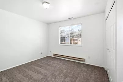 32 Park Cir, Vernal, UT 84078 - Photo 13