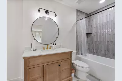 403 N Pinnacle Ct W, Saratoga Springs, UT 84045 - Photo 31