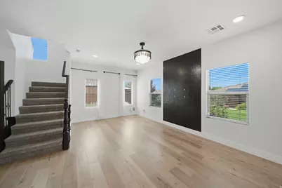 2813 E Crimson Ridge Dr, Saint George, UT 84790 - Photo 17