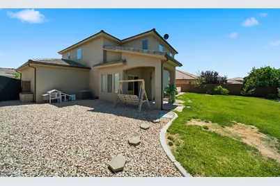 2813 E Crimson Ridge Dr, Saint George, UT 84790 - Photo 47
