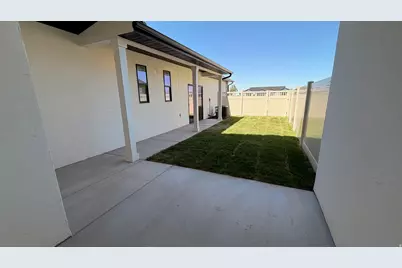 6093 W McAlpine Ln, West Valley, UT 84128 - Photo 7