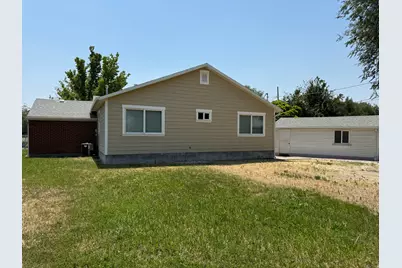 1068 S Glendale Cir W, Salt Lake City, UT 84104 - Photo 21