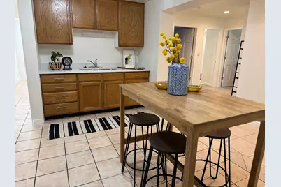 1068 S Glendale Cir W, Salt Lake City, UT 84104 - Photo 5