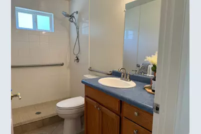 1068 S Glendale Cir W, Salt Lake City, UT 84104 - Photo 15