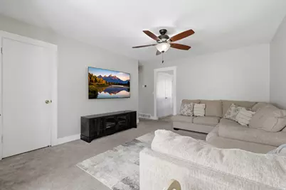 645 W 2250 N, West Bountiful, UT 84087 - Photo 9