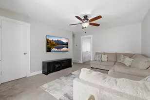 645 W 2250 N, West Bountiful, UT 84087 - Photo 9