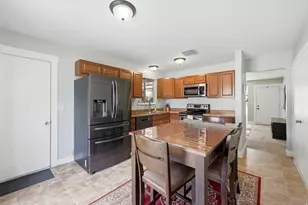 645 W 2250 N, West Bountiful, UT 84087 - Photo 11