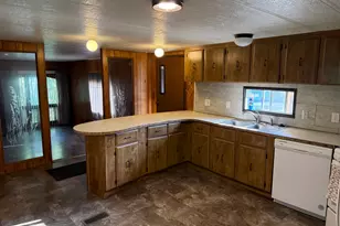 126 N 500 E, Vernal, UT 84078 - Photo 3