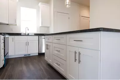 438 E 500 N #7, Payson, UT 84651 - Photo 19