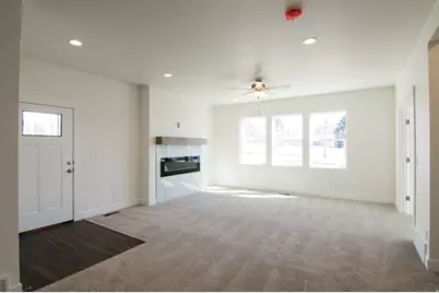 438 E 500 N #7, Payson, UT 84651 - Photo 9
