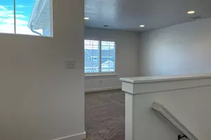 351 E Sandstone Ln E, Saratoga Springs, UT 84045 - Photo 13