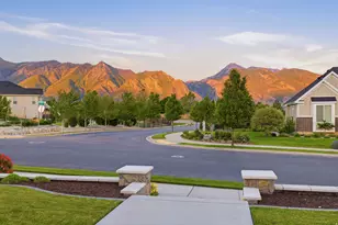 11731 N Broadleaf Hollow Ln, Highland, UT 84003 - Photo 9