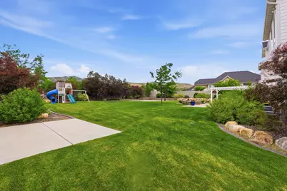 11731 N Broadleaf Ln, Highland, UT 84003 - Photo 49