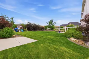 11731 N Broadleaf Hollow Ln, Highland, UT 84003 - Photo 49